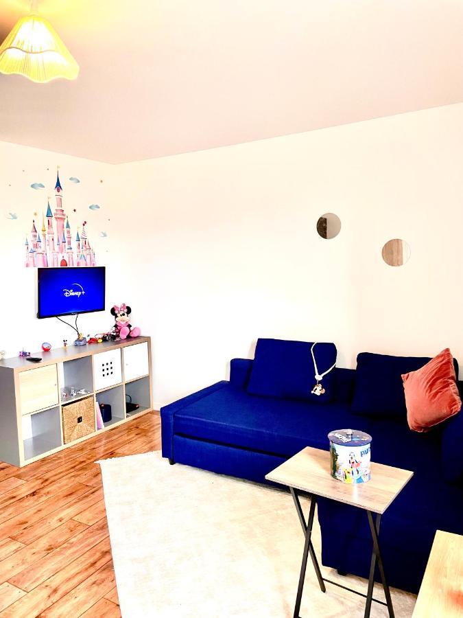 5 Min From Disneyland Cozy Retreat Apartment Montévrain Exterior photo