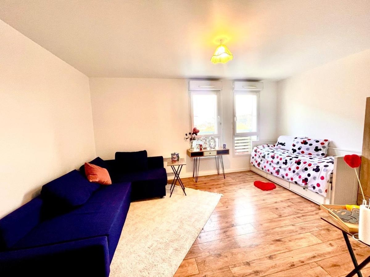 5 Min From Disneyland Cozy Retreat Apartment Montévrain Exterior photo