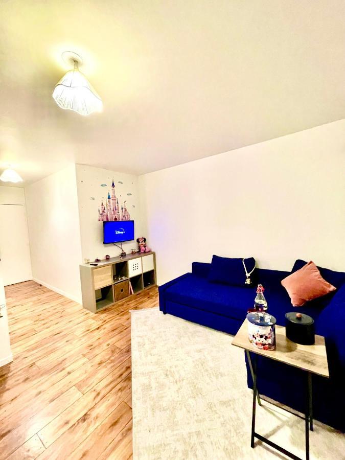 5 Min From Disneyland Cozy Retreat Apartment Montévrain Exterior photo